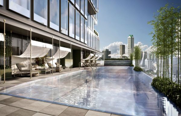 the-ritz-carlton-residences-bangkok-condo-for-sale-swiiming-pool-600x385